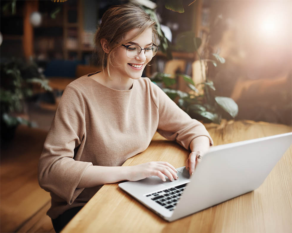 Woman sets up custom online company store