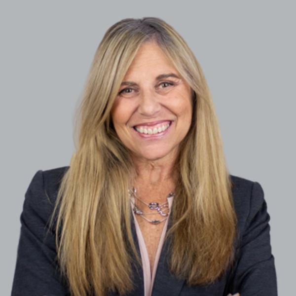 Cynde Stephens National Accounts Manager for Righteous Clothing Agency