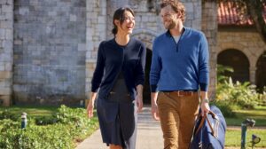 Corporate Apparel Program Manager’s Playbook: A Monthly Calendar for Staying Ahead